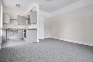 Living space overview- click for photo gallery